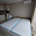 Apartment Admiral Plaza 35 -studio-sunny