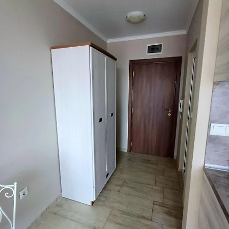 Admiral Plaza 35 -studio-sunny Apartman Napospart