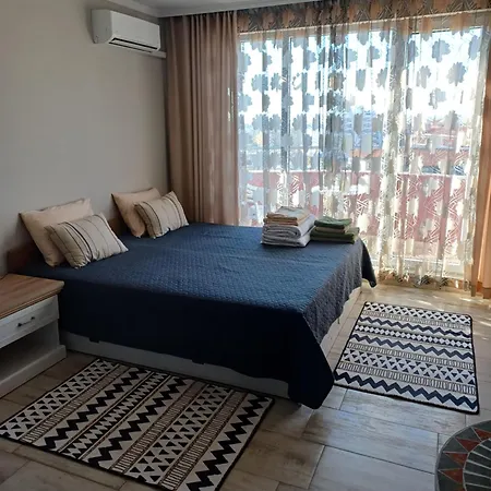 Admiral Plaza 35 -studio-sunny Apartman Napospart