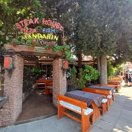 Апартамент Admiral Plaza 35 -studio-sunny *