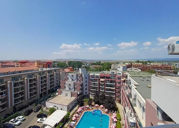 Admiral Plaza 35 -studio-sunny Апартамент *