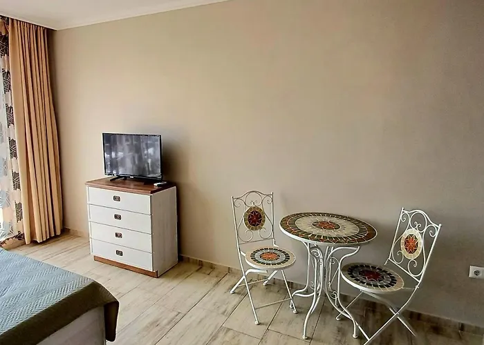 Admiral Plaza 35 -studio-sunny Апартамент Слънчев бряг